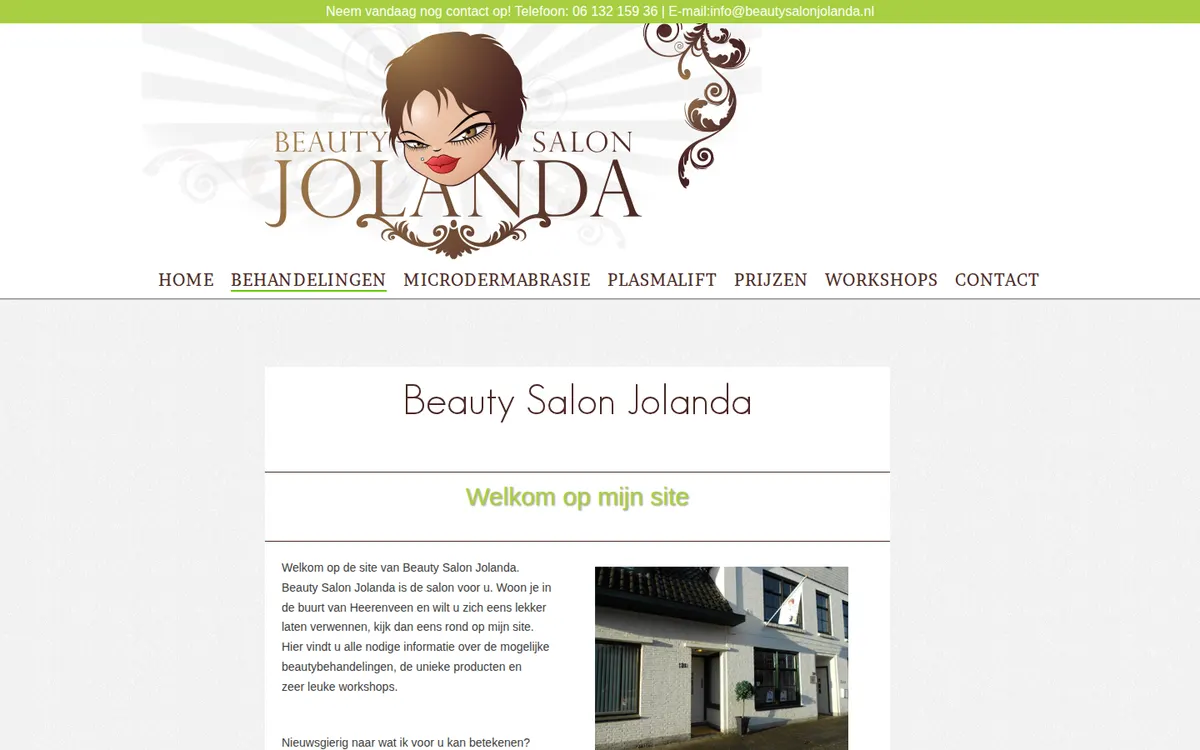 De huidige website op een computer